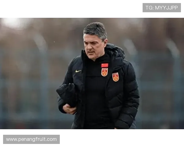 彭啸禁区抽射斩获亚洲杯首球